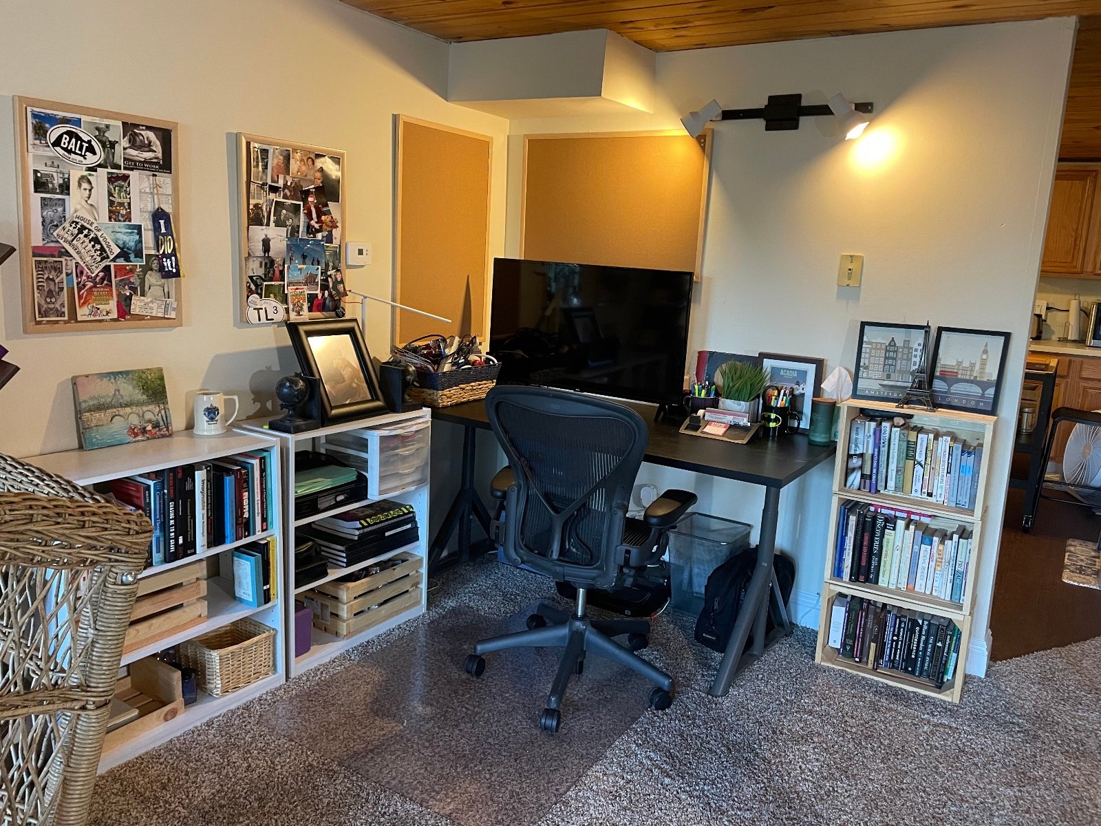 Austin relocation concierge home office setup and organization